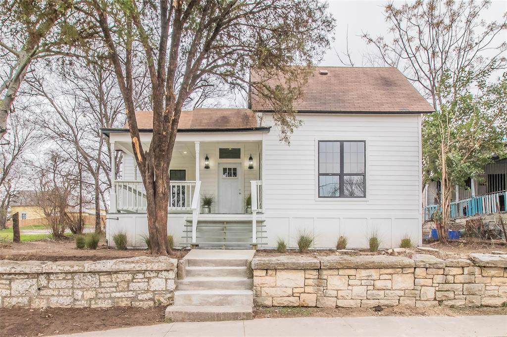 1222 Peach Street - Photo 1