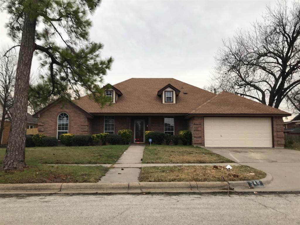 940 Marion Avenue - Photo 1