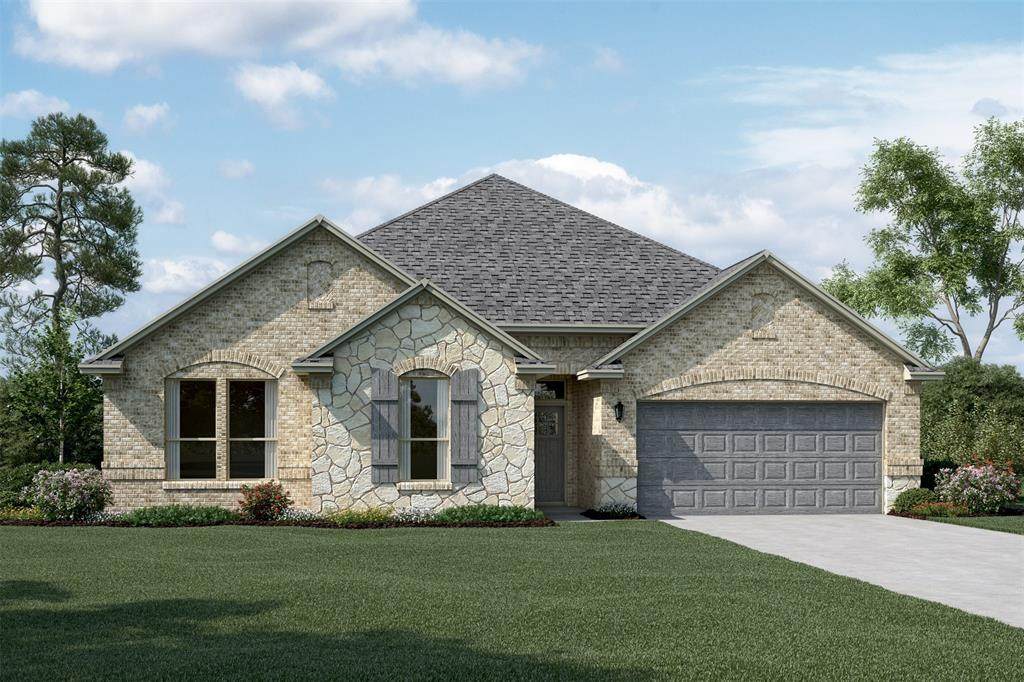 5401 Wedge Wood Drive - Photo 1