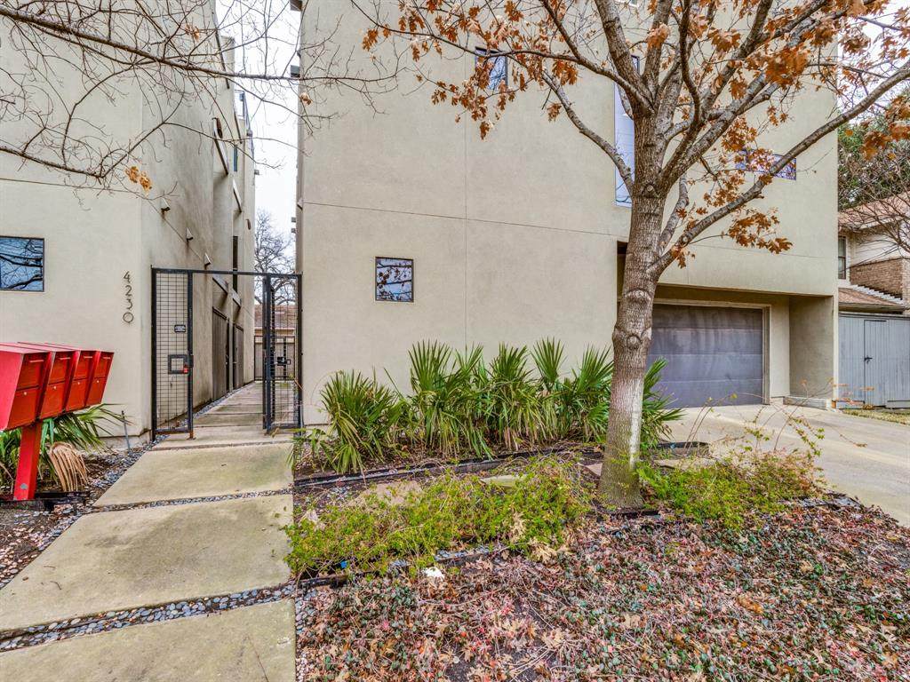 4230 Munger Avenue - Photo 1 4230 Munger Avenue - Photo 1