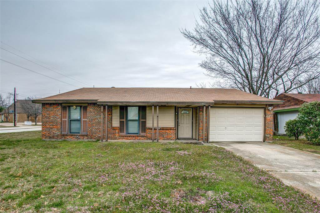 1401 Whiteoak Drive - Photo 1