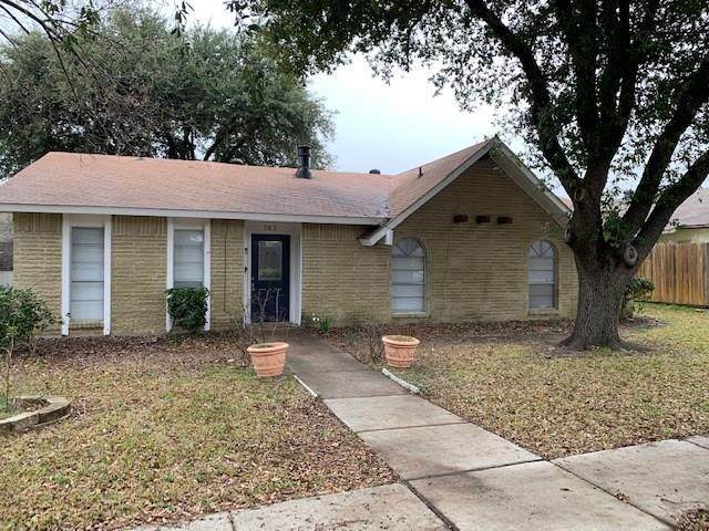 305 Ivy Way - Photo 1