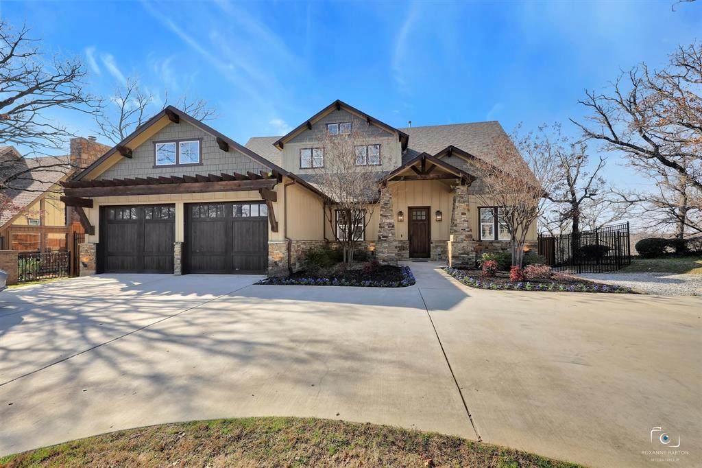 2929 Peninsula Drive - Photo 1