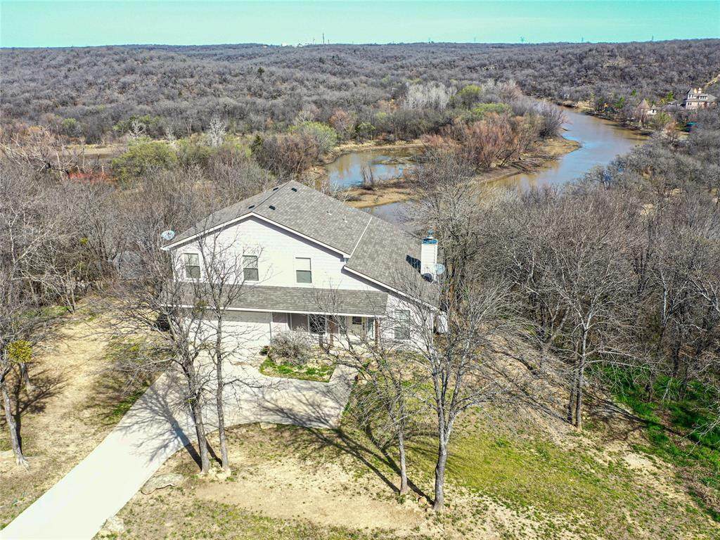 272 Private Road 1758 - Photo 1