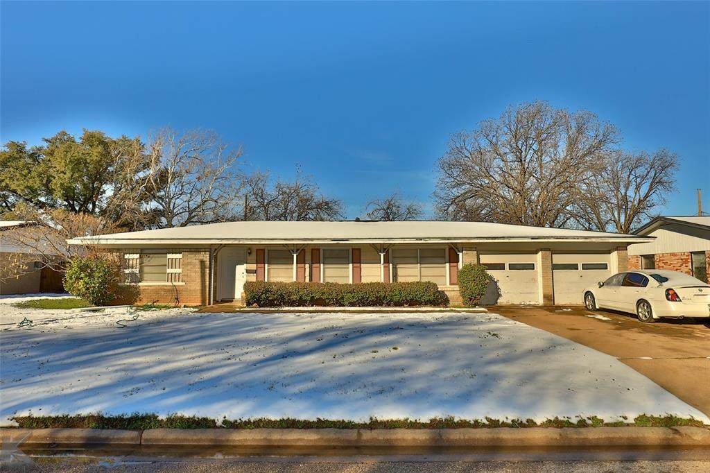 1434 Rosewood Drive - Photo 1