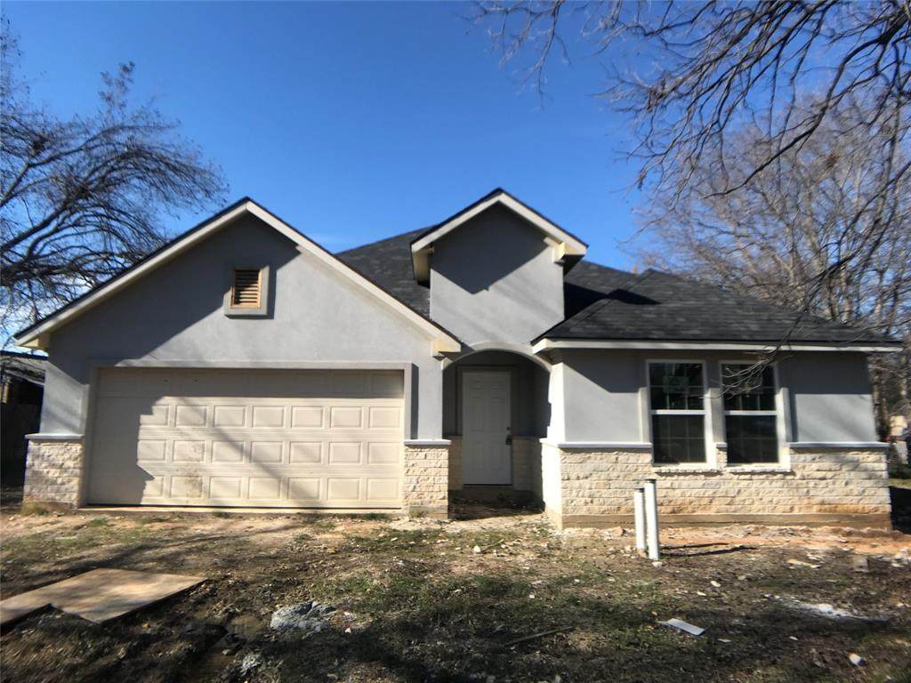 503 Circle Drive - Photo 1