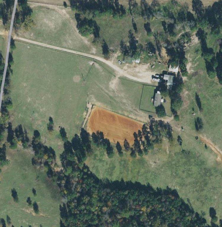 2200 County Road 2501 - Photo 1