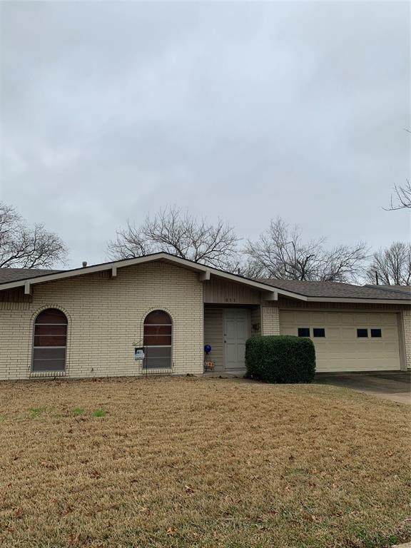 611 Debra Drive - Photo 1