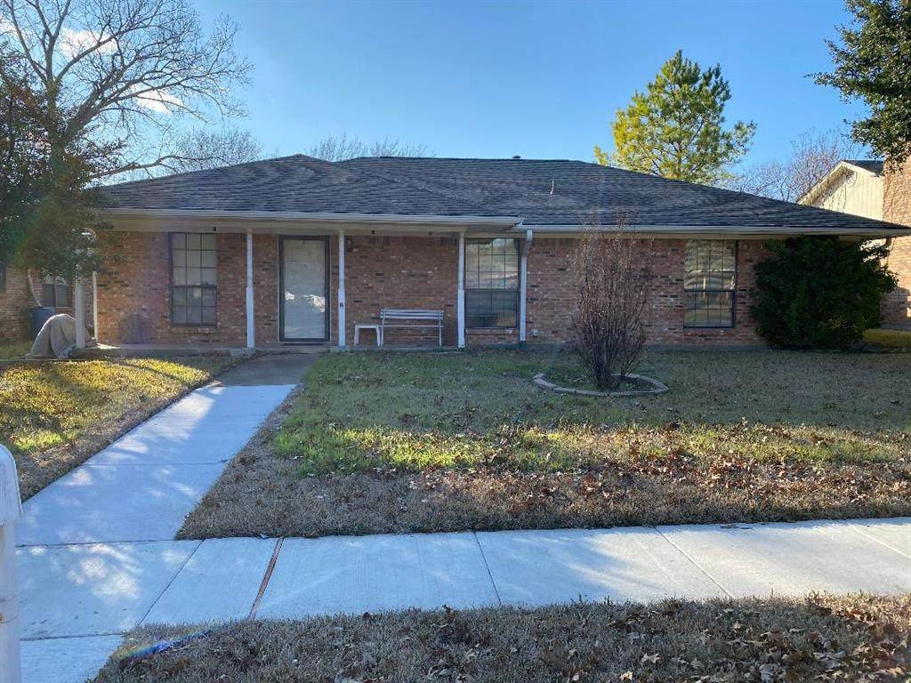 301 Gwendola Drive - Photo 1