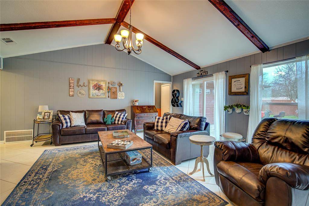 845 Griffith Avenue - Photo 1