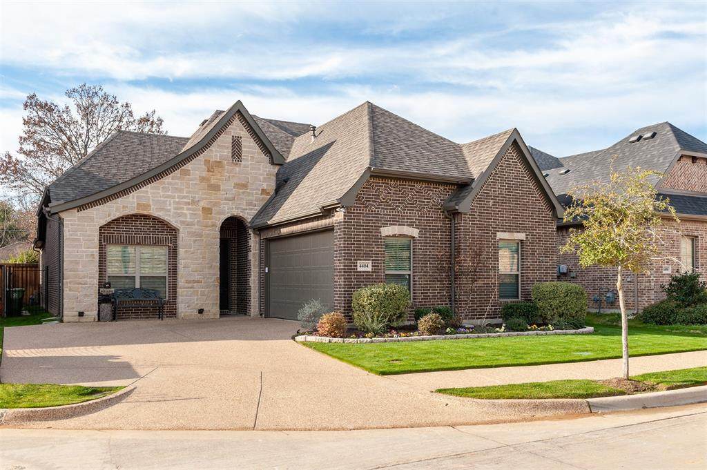 4404 Moores Landing - Photo 1