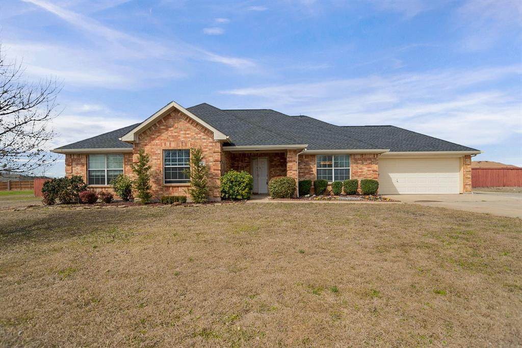 203 Northview Drive - Photo 1