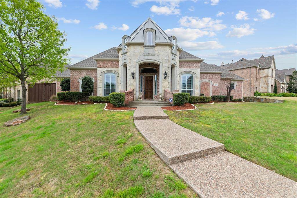 5401 Golden Sunset Court - Photo 1
