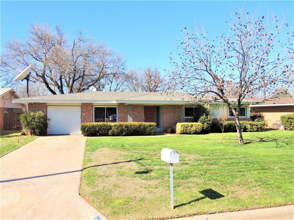 3358 Parkcrest Drive - Photo 1