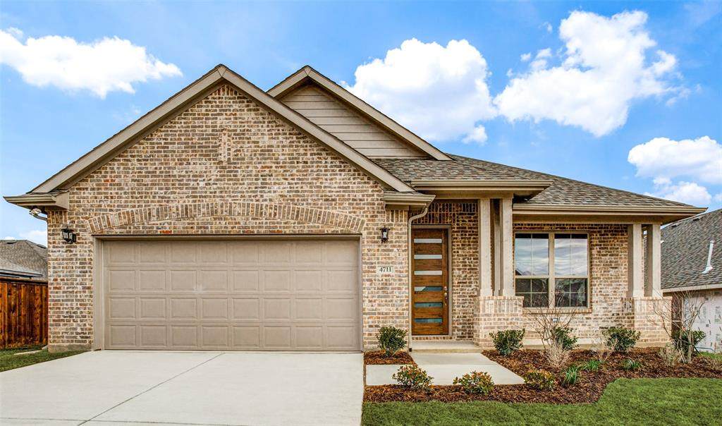 4711 Crestwood Drive - Photo 1
