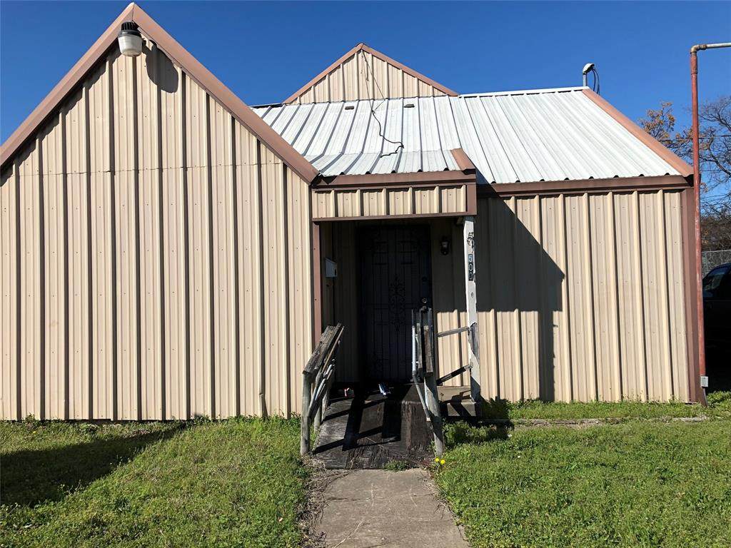500 Oakland Boulevard - Photo 1