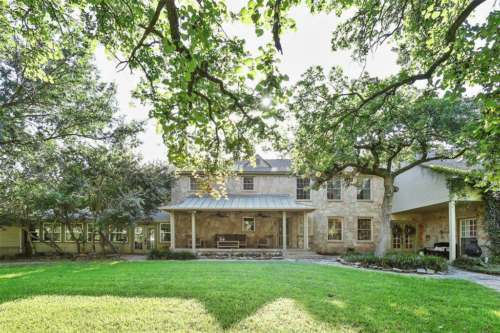 1607 Hickory Hill Road - Photo 1