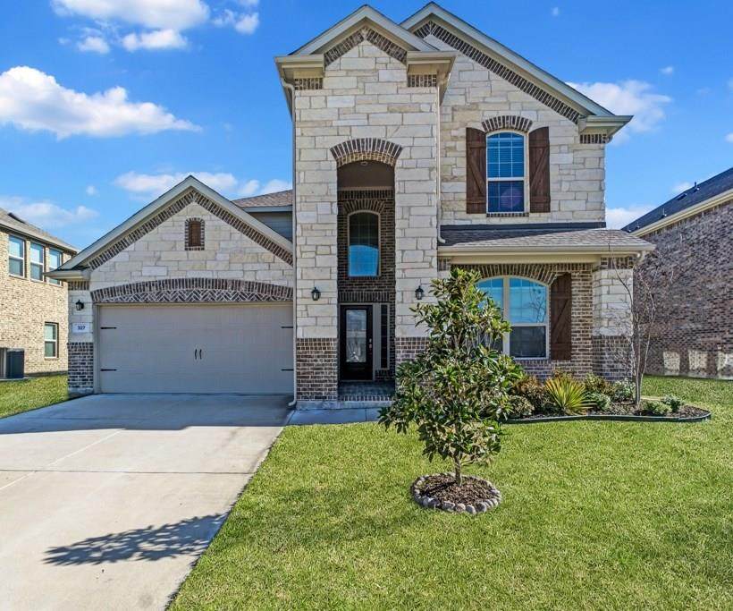 327 Eden Drive - Photo 1