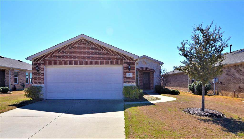 211 Montague Lane - Photo 1