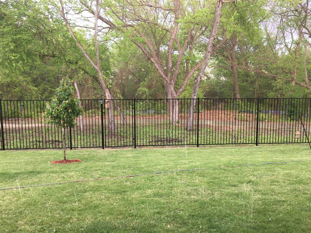 1712 Lisburn Drive - Photo 1