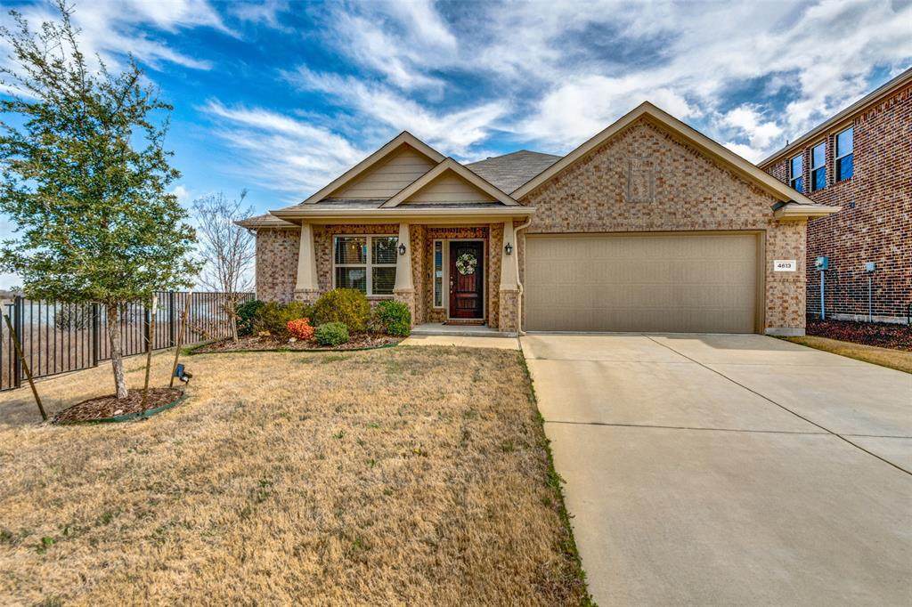 4613 River Edge Place - Photo 1