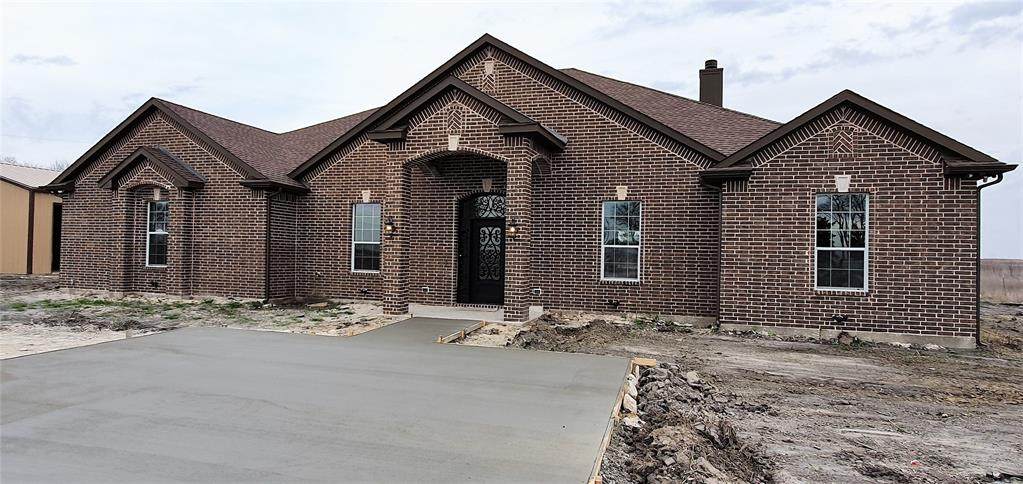 387 County Road 1118 - Photo 1