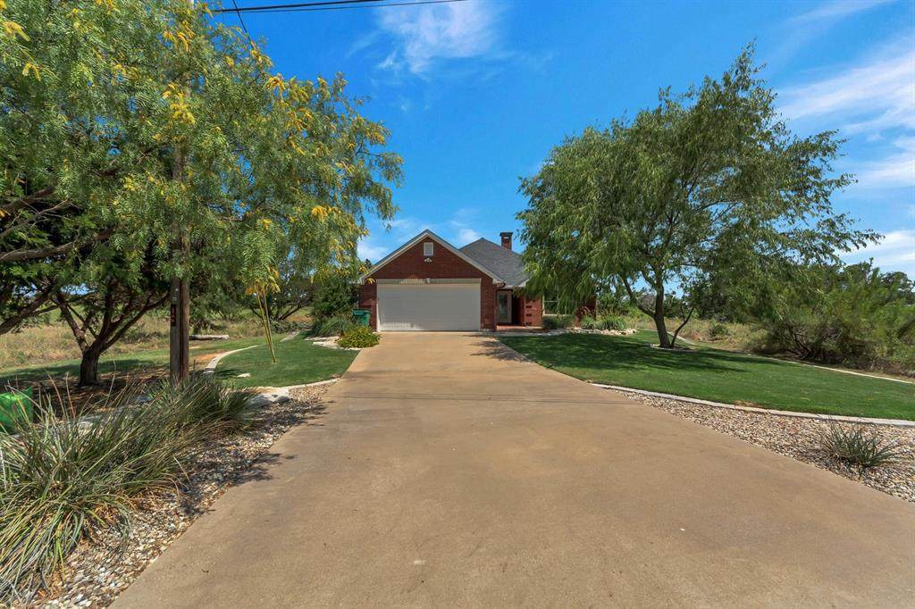 215 Winged Foot Drive - Photo 1