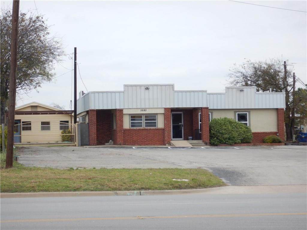 5680 Acton Highway - Photo 1