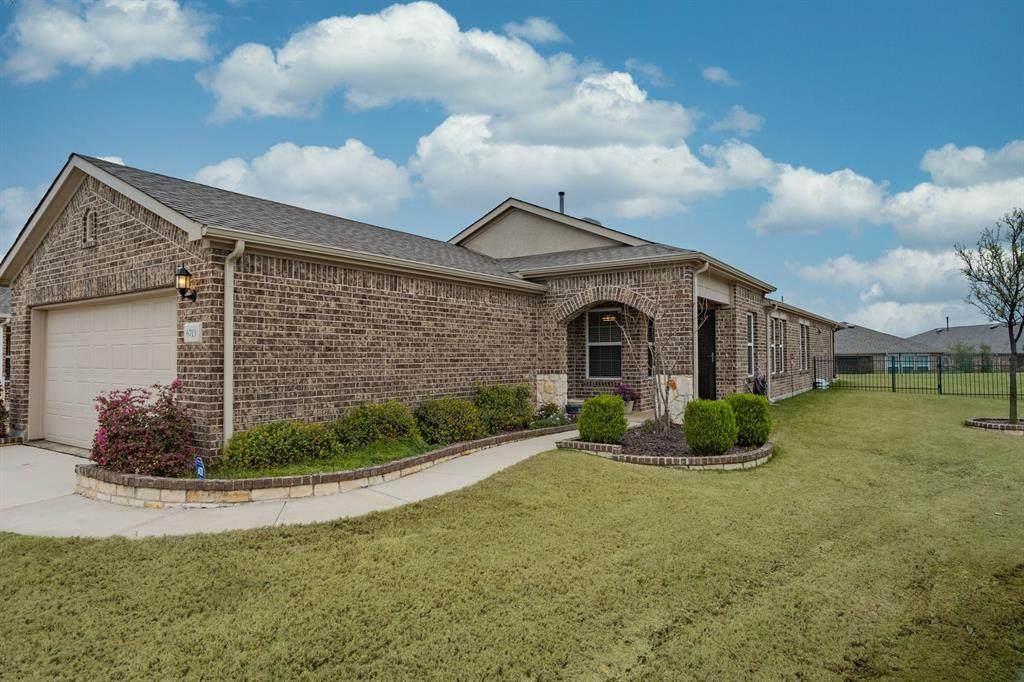 6713 Calm Water Court - Photo 1