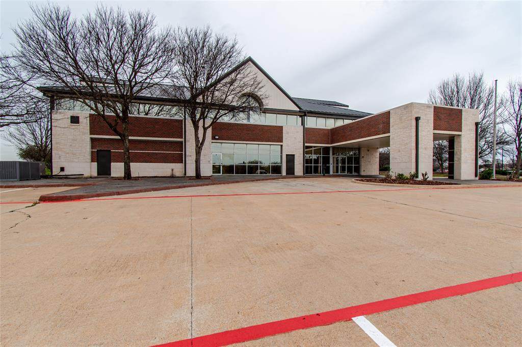 1450 Red Bud Boulevard - Photo 1