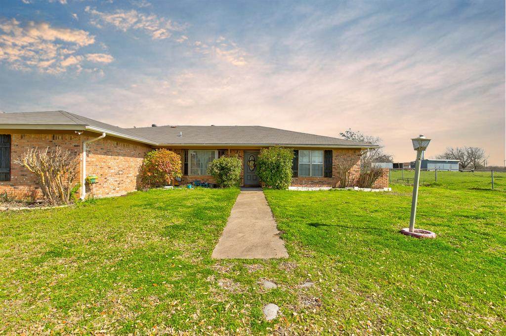 605 Reynolds Road - Photo 1