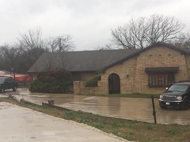 910 Preston Road - Photo 1