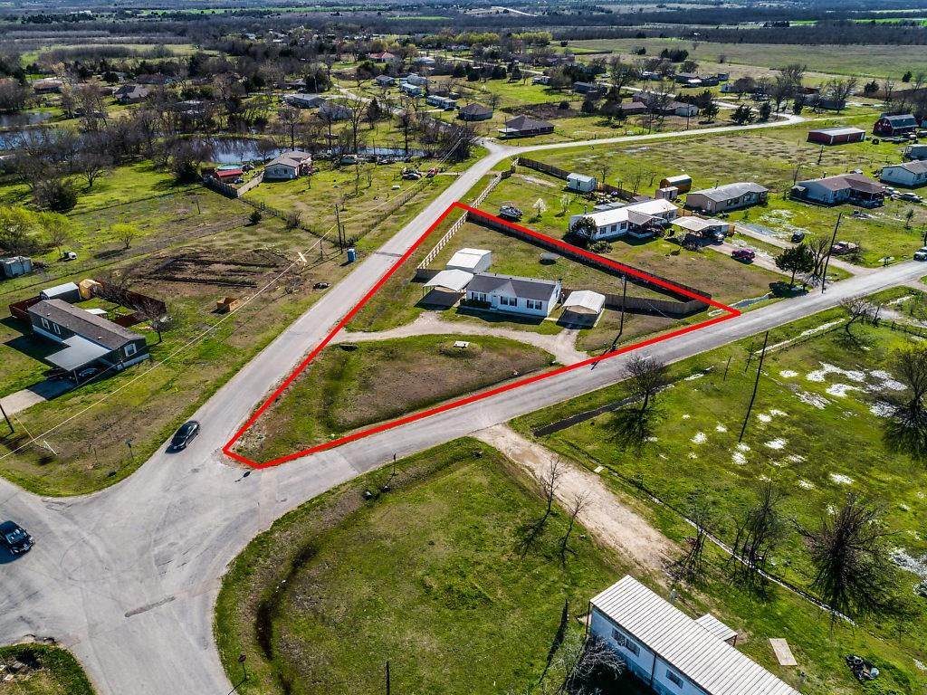 501 Green Acres Drive - Photo 1