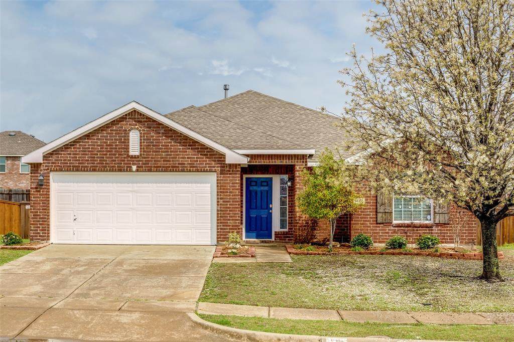 1406 Talladega Drive - Photo 1