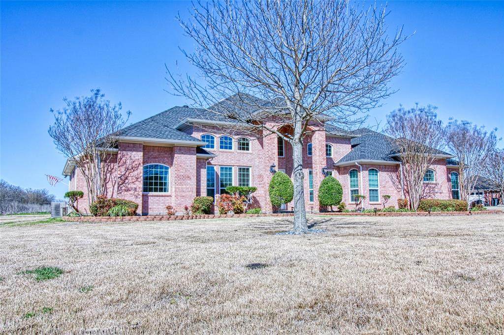 120 Equestrian Drive - Photo 1