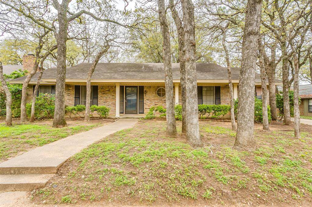 2115 Park Hill Drive - Photo 1