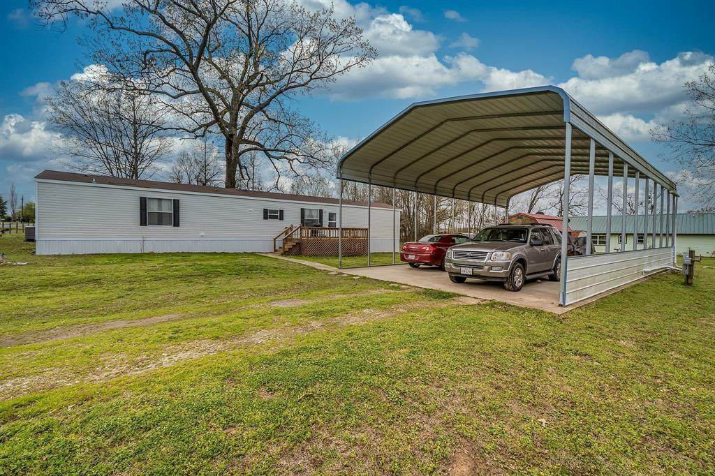 465 Comanche - Photo 1