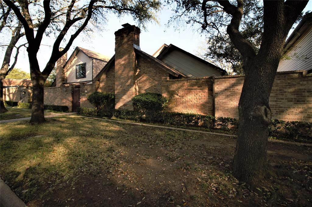 2205 Winter Sunday Way - Photo 1