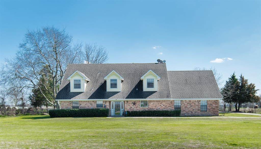 3079 County Road 0010 - Photo 1