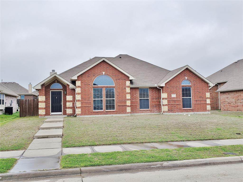 149 Weston Court - Photo 1