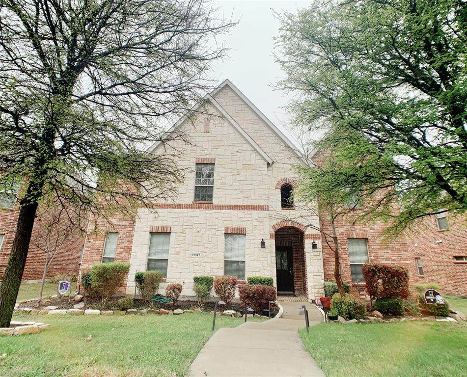 13942 Hot Springs Lane - Photo 1