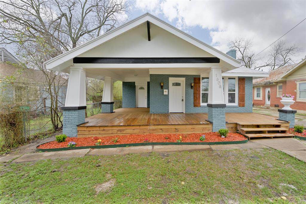 1808 Walnut Street - Photo 1