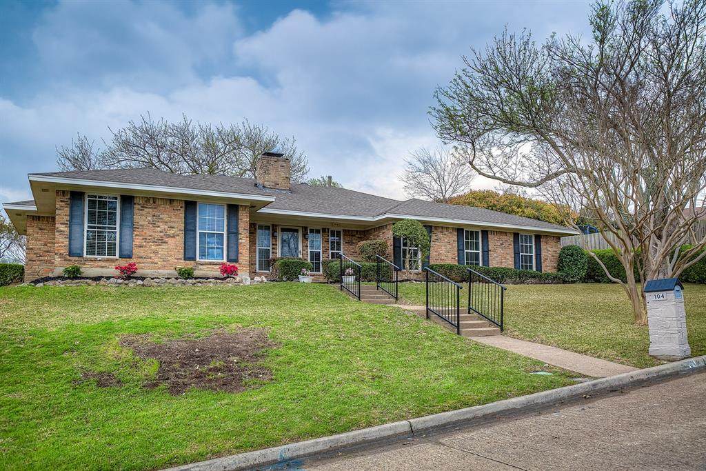 104 Becky Lane - Photo 1