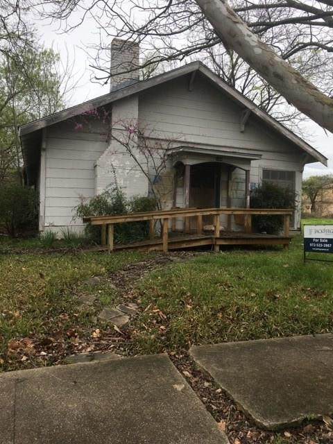 1608 Bois D Arc Street - Photo 1