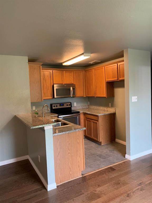 2708 Clemson Circle - Photo 1