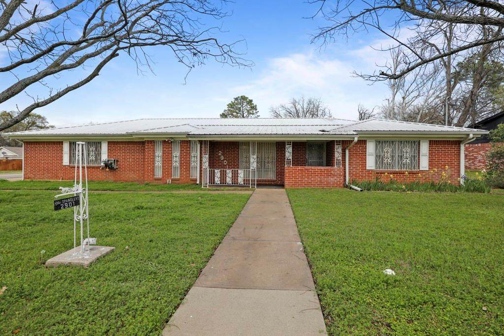 2901 Murco Drive - Photo 1