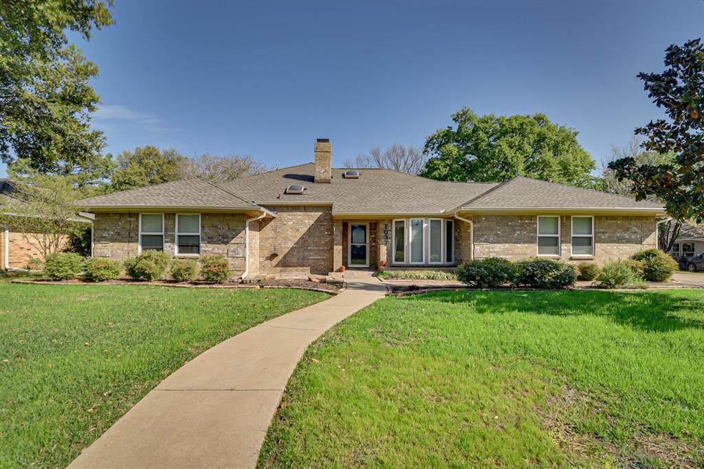 1037 Cypress Point - Photo 1 1037 Cypress Point - Photo 1