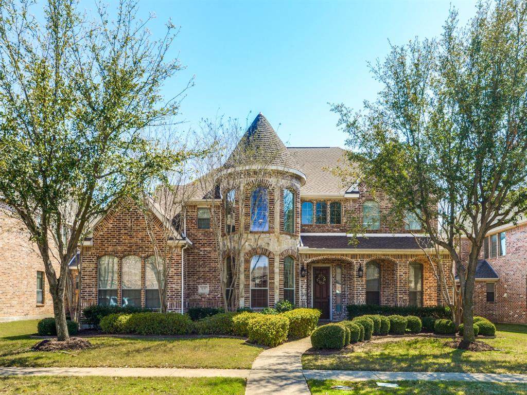 4648 Parkside Drive - Photo 1
