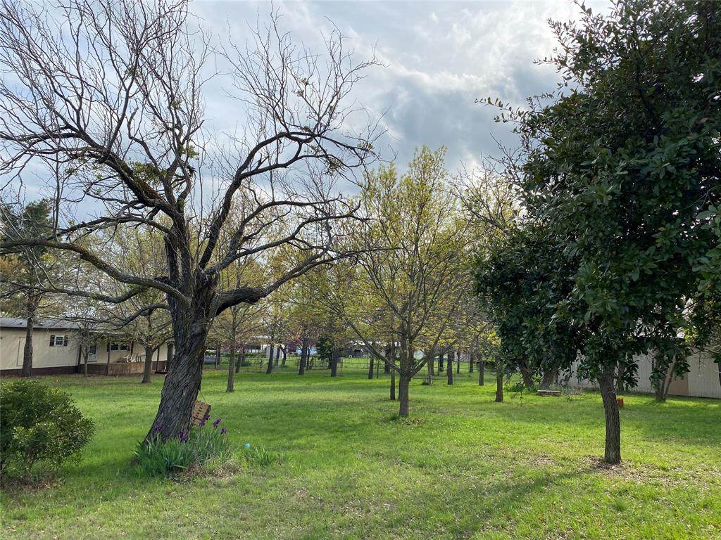 108 Scenic Drive - Photo 1