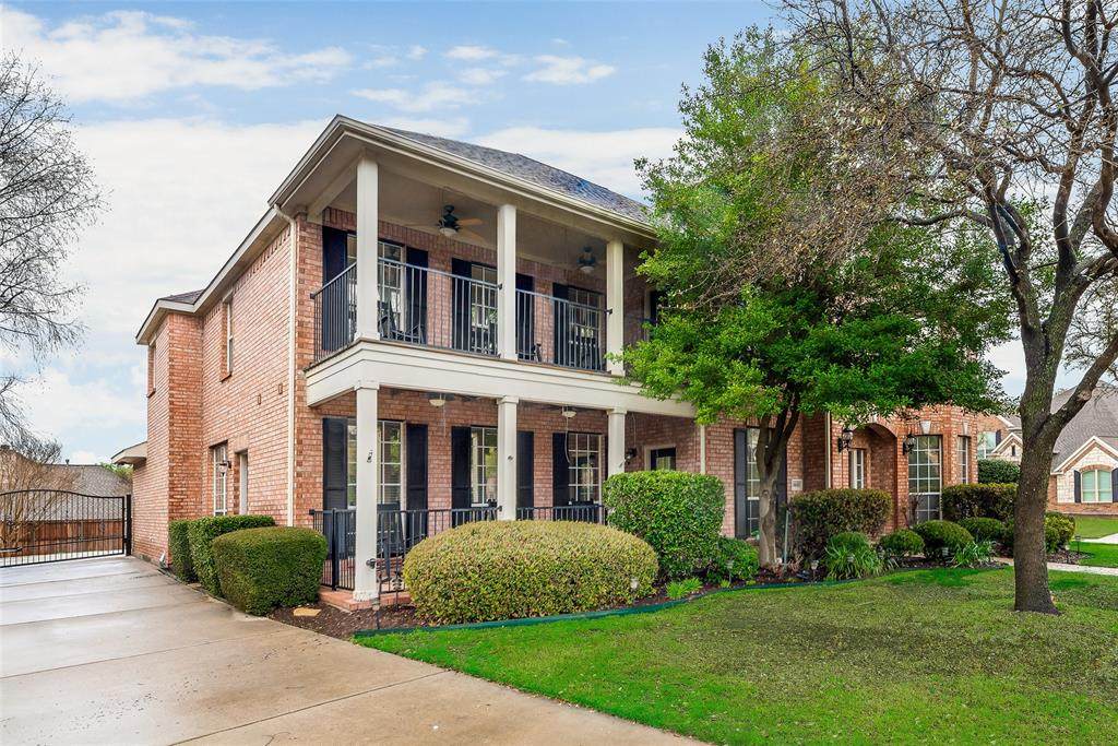 2633 Napier - Photo 1